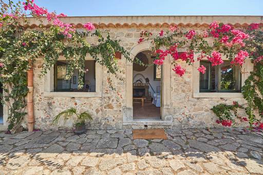 Casetta Mola - cottage-in-sicily_245_579_28295